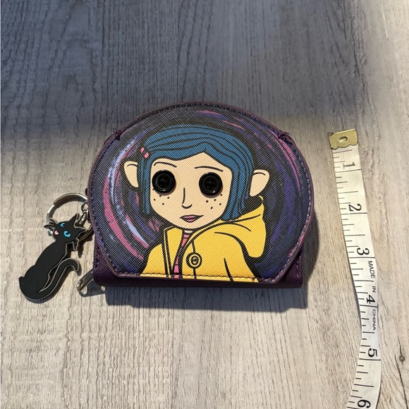 Coraline - Spencer's Purple and Yellow Character Wallet - Picture 2 of 6